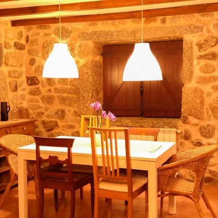 Semesterbostad River House - Casas Do Rio Tora Arcos de Valdevez