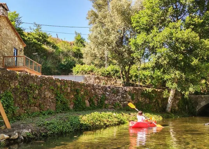 بيت للعطل River House - Casas Do Rio Tora